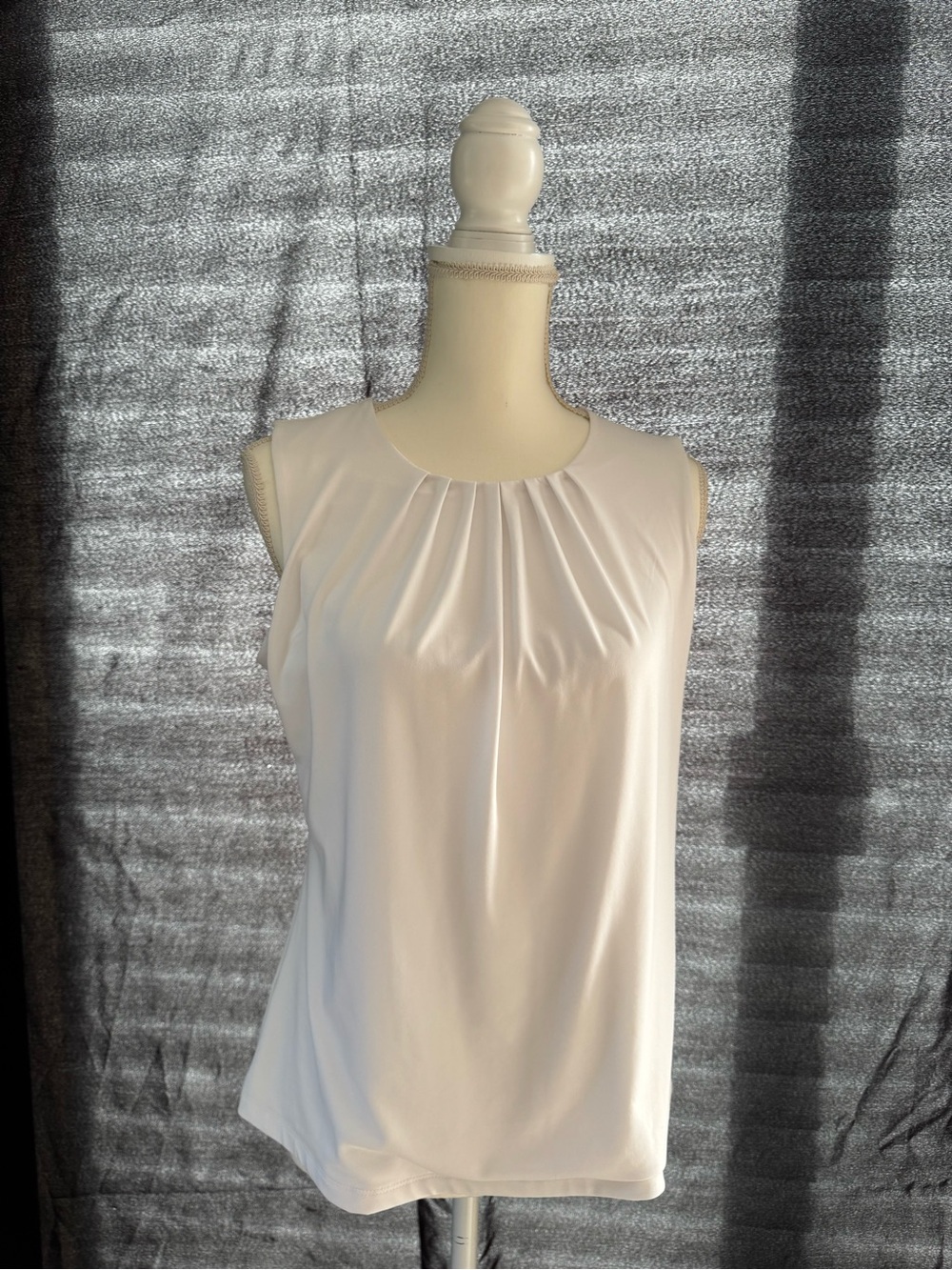 Calvin Klein White Women's Shell Top